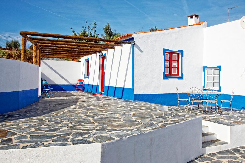 הוילה רגואנגוס דה מונסאראז Casa Da Eira מראה חיצוני תמונה